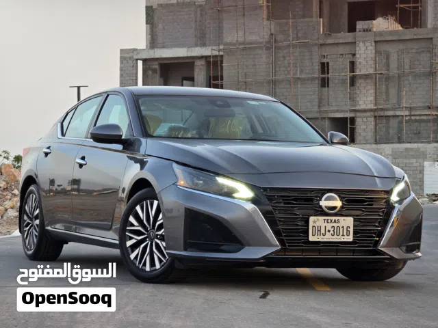 2024 نيسان التيما SV