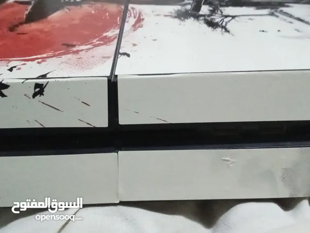 بلاي ستيشن 4 مستعمل نظيف