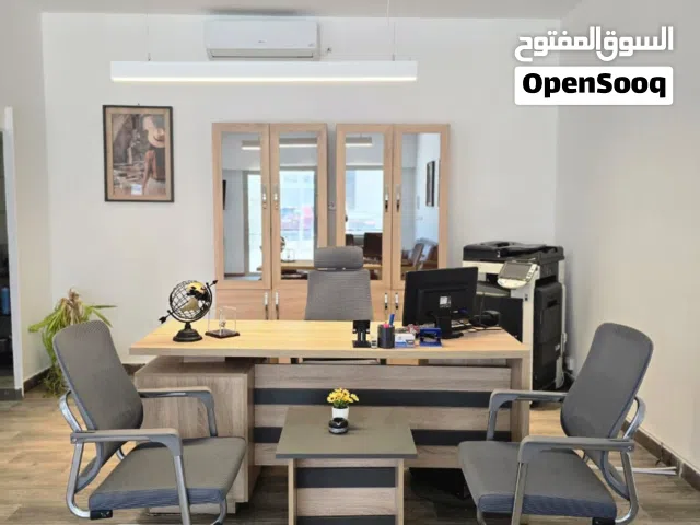 اثات مكتبي جديد للبيع لحق