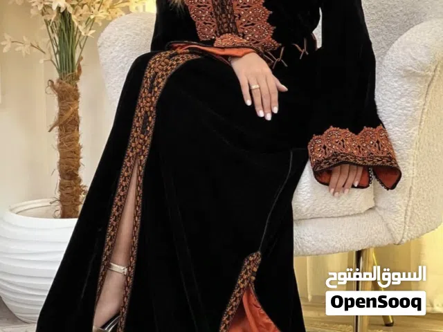قفطان مغربي فاخر وأنيق – Luxury Moroccan caftan, elegant and perfect for special occasions