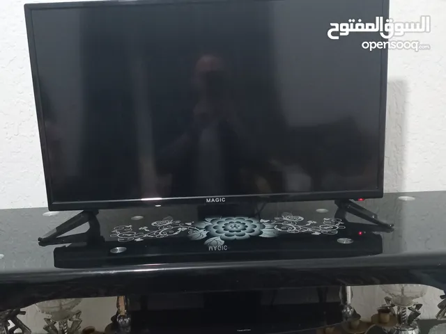 شاشة ماجيك 32 بوصة مع طاولة سوكاريت اسود فاخرة جدآ او يمكنك شراء كل قطعه لحال اقرأ التفاصيل بالاسفل