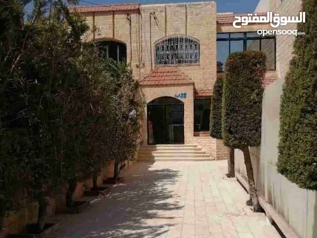 400 m2 4 Bedrooms Villa for Rent in Amman Um El Summaq