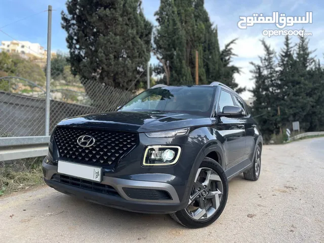Used Hyundai Venue in Hebron