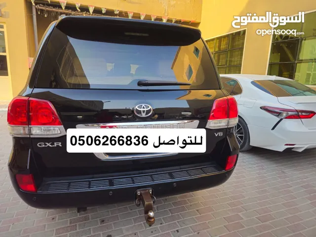 لاندكروزر GXR V8 موديل 2010