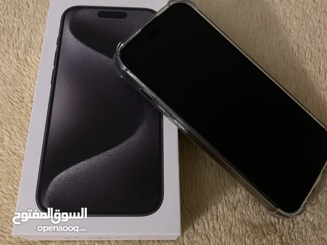 iPhone 15 pro - Black Titanium