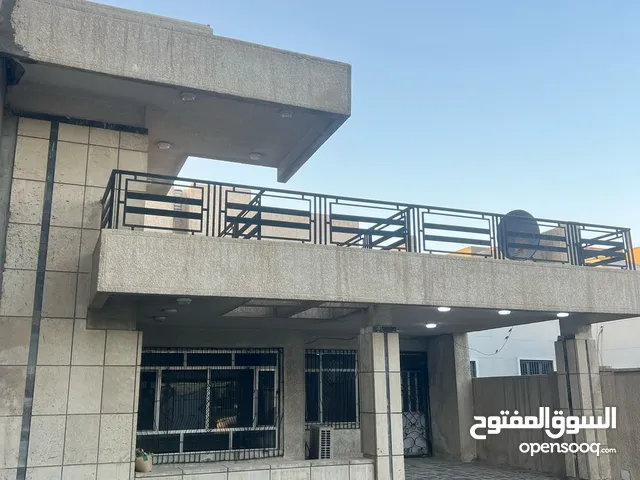 بيت تجاري للايجار