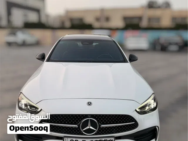 2022 مرسيدس بنز الفئة-C C 300