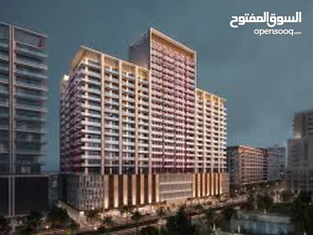 بمقدم 10% وبخطه دفع مميزه شقة في قلب قرية جميرا الدائرية بمساحة 1225 قدم