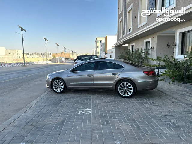 Volkswagen Passat 2014 in Al Riyadh