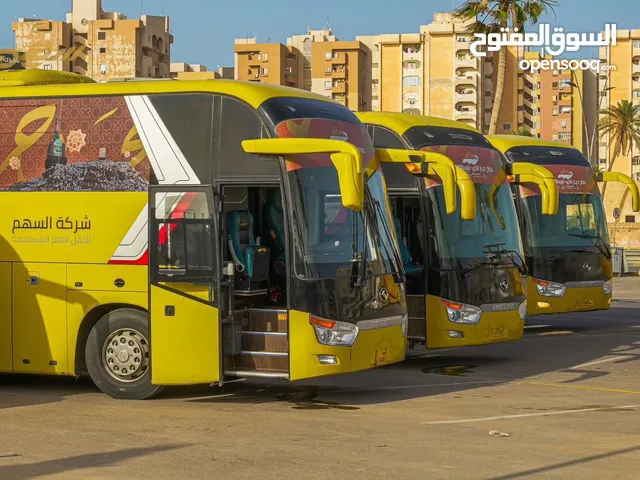 مكتب القمة لخدمات النقل البري بي الحافلات الكبيرة والسفر والسياحة
