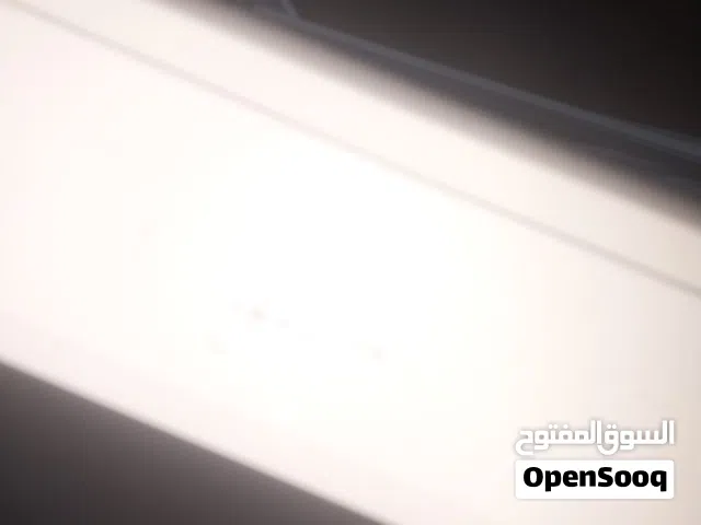 اباجورات زيبرا بحال الوكالة     شغل معرض  اشبيليه