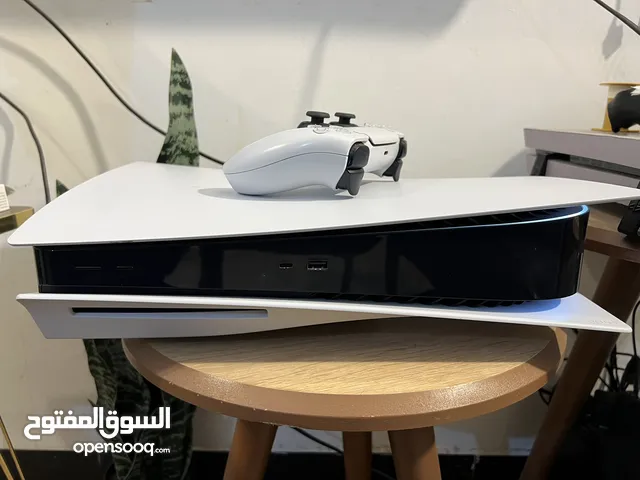 بلي ستيشن 5 (مهكر) ps5 للبيع النظام (4.50) وهو افضل نظام للمهكر