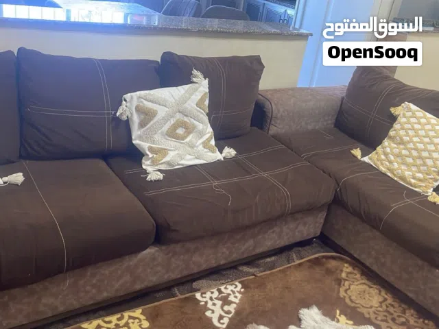 لبيع: طقم كنب زاوية (L-Shape) عصري ومريح جداً والسعر قابل للتفاوض