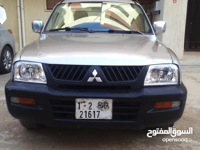 Used Mitsubishi L200 in Tripoli