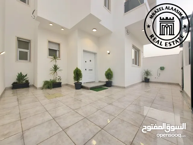 285 m2 3 Bedrooms Villa for Sale in Tripoli Al-Serraj