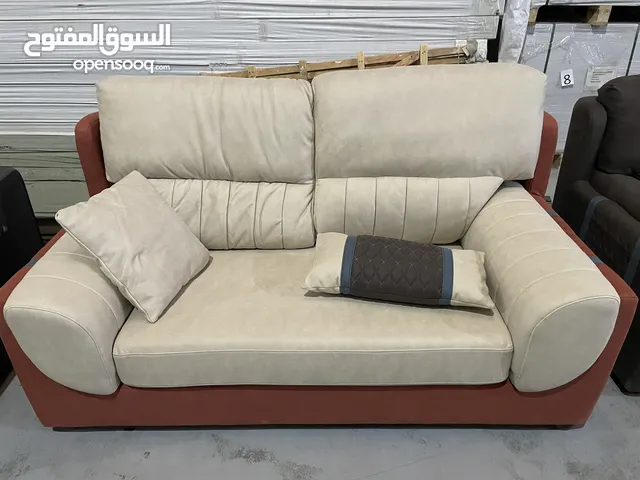 Clearance sale, first come first served, last few sofas, low price, high quality, versatile