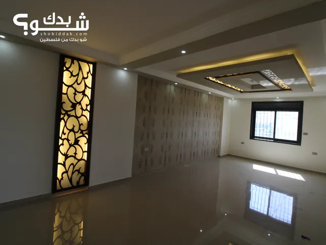240m2 3 Bedrooms Apartments for Sale in Ramallah and Al-Bireh Ein Musbah