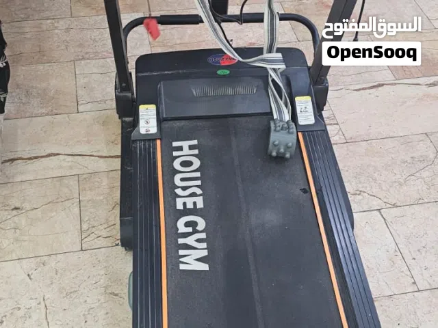جهاز جري ماركة house gym