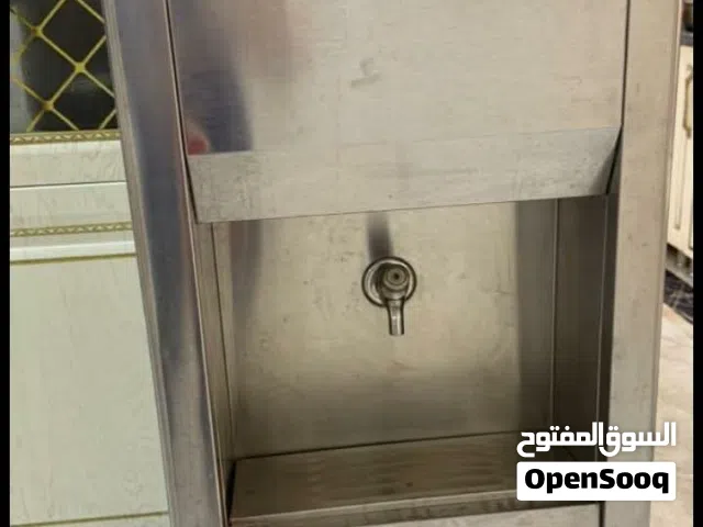 براد ستيل حنفيه وحده نوعيته حساوي مال بيت شرط اخو الجديد وما داخل تصليح