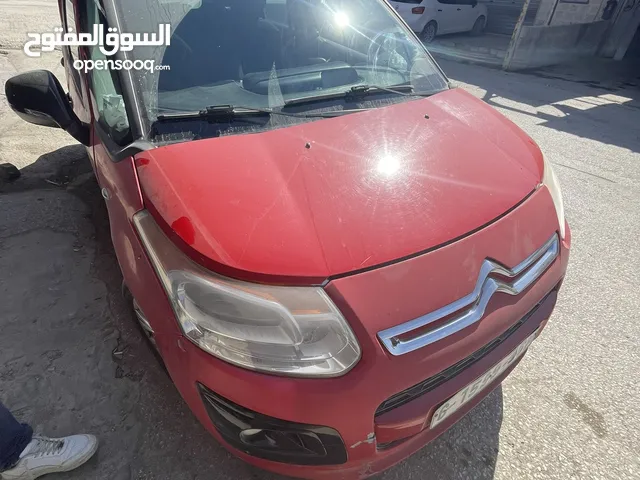 ستروين c3 بيكاسو