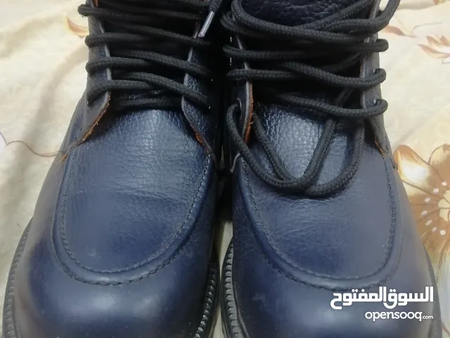 حذاء سيفتي وارد الخارج جلد طبيعي مقاس 42