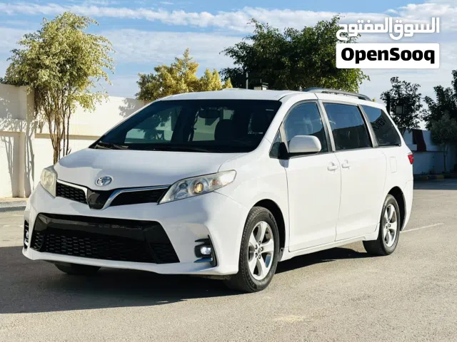 2015 Toyota Sienna XLE