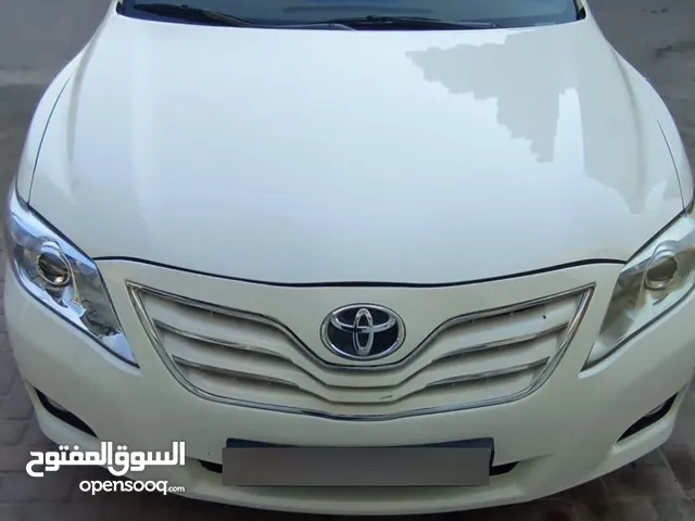 للبيع كامري 2011 بحالة ممتازة Camry 2011