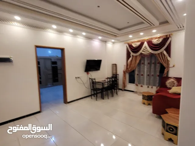 200 m2 4 Bedrooms Apartments for Rent in Sana'a Asbahi