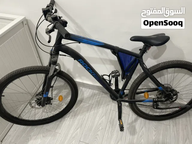 نظيفة من ديكالتون