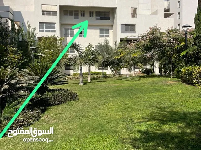 200 m2 3 Bedrooms Apartments for Sale in Hawally Salmiya