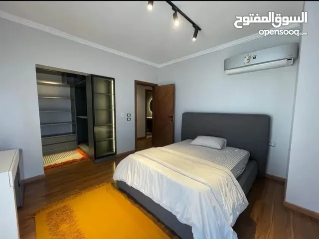 154 m2 3 Bedrooms Apartments for Sale in Cairo Fifth Settlement