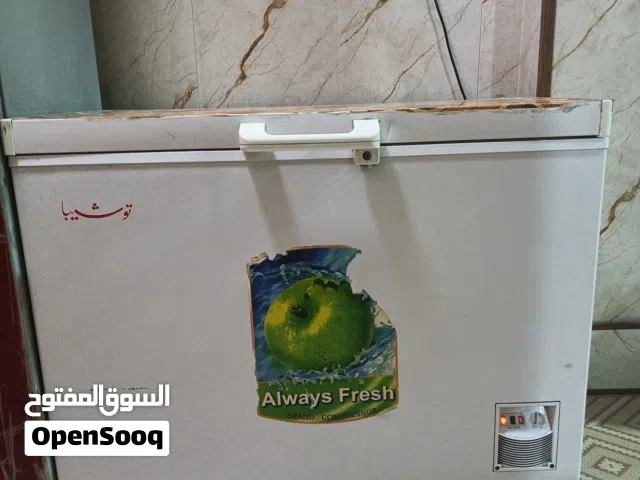مجمده نضيفه للبيع