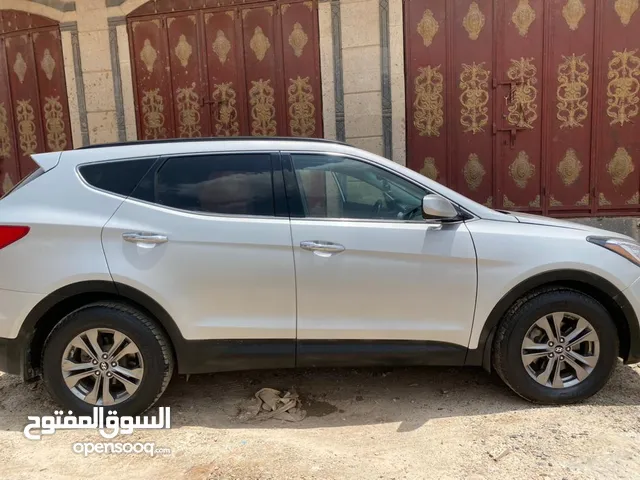 Used Hyundai Santa Fe in Sana'a