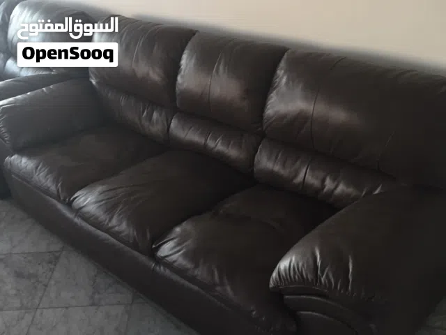 طقم كنب جلد طبيعي