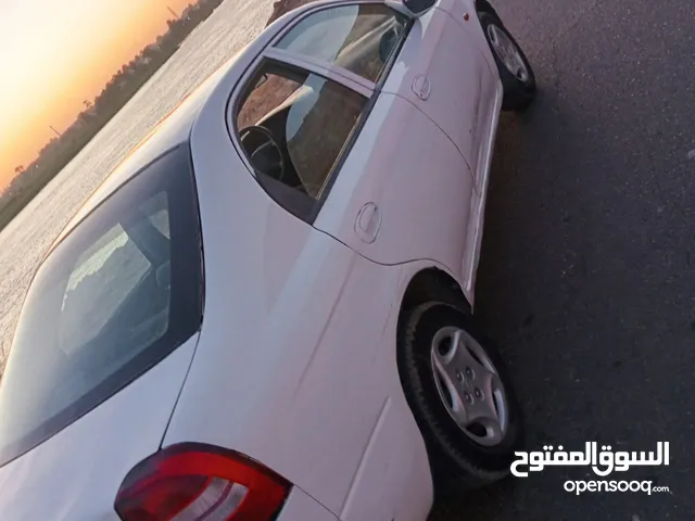 كيا شوما مودل 2000