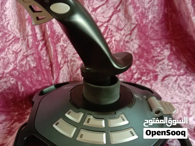 عصا تحكم لوجيتك ممتازة للألعاب Logitech Force 3D Pro بحالة كالجديدة