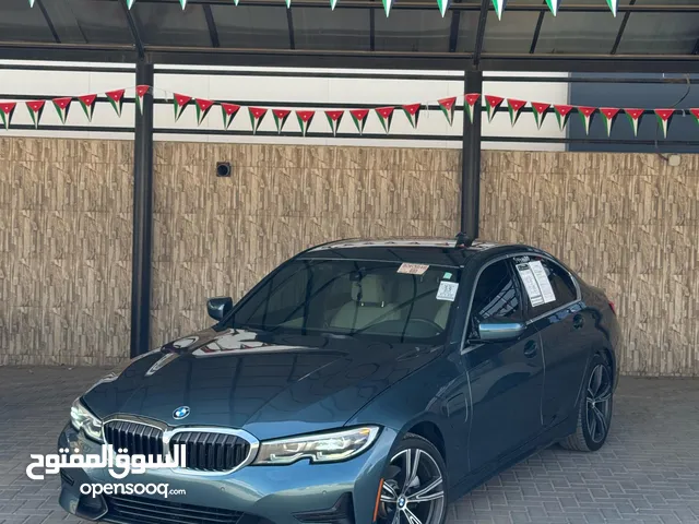 2021 BMW 330e Plug-in Hybrid كلين تايل وفحص كامل مواصفات وإضافات خاصه