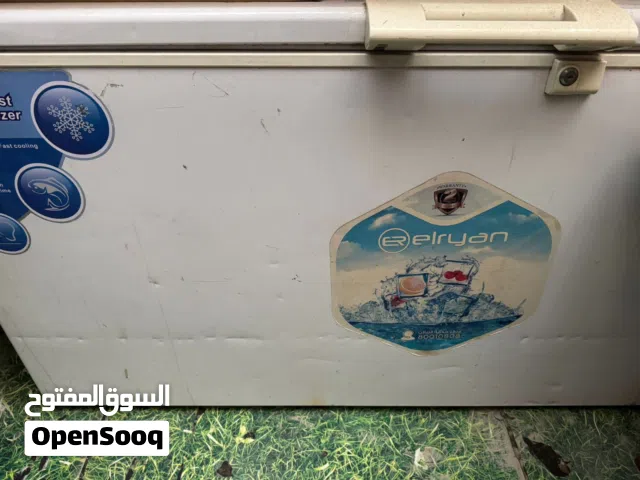 مجمدات للبيع 2 مجمدات 2 عارضات احجام مختلفة