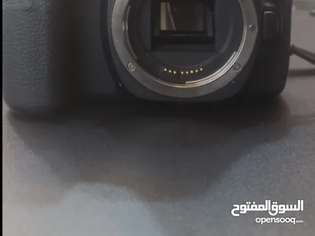 canon 80d للبيع بسعر لطيف بودي