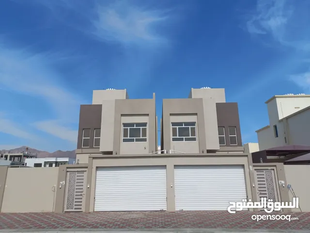 278 m2 4 Bedrooms Villa for Sale in Muscat Amerat