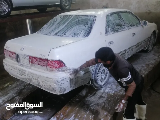 Used Toyota Crown in Dhi Qar