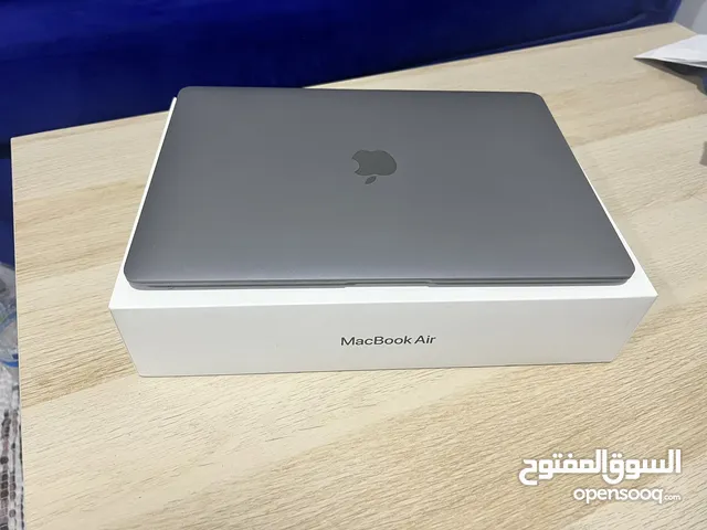 MacBook M1 2020