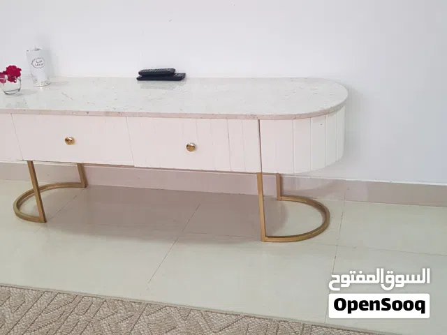 طاولة رخام