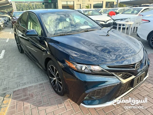 2021.camry se.sport. d.blue. import From USA