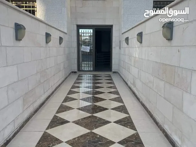 232 m2 3 Bedrooms Apartments for Sale in Zarqa Al Zarqa Al Jadeedeh
