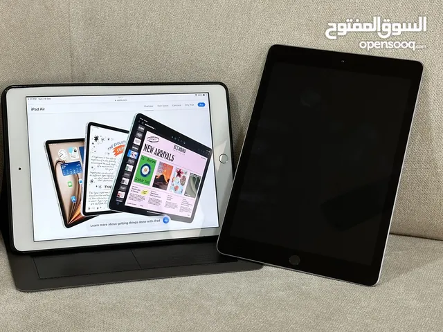 ايباد 5 بدون خدوش مع جميع الملحقات