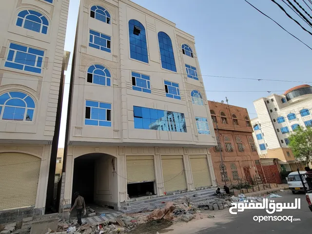 400 m2 4 Bedrooms Villa for Sale in Sana'a Al Sabeen