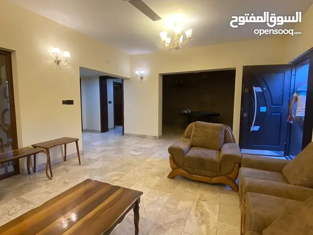 400 m2 More than 6 bedrooms Townhouse for Rent in Baghdad Yarmouk