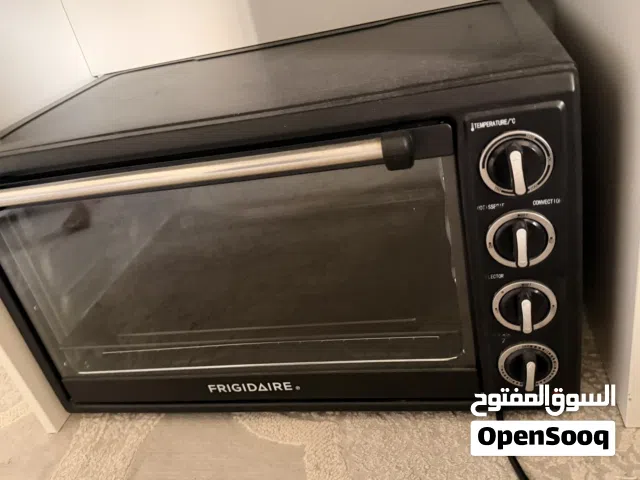 Frigidaire Electric Ovenفرن كهربائي