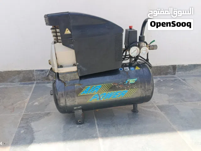 كمبروسر نوع KINZO Air Power سعة24لتر بقوة 1500 واط جاهز للتشغيل استعمال اوروبي استيراد هولندا